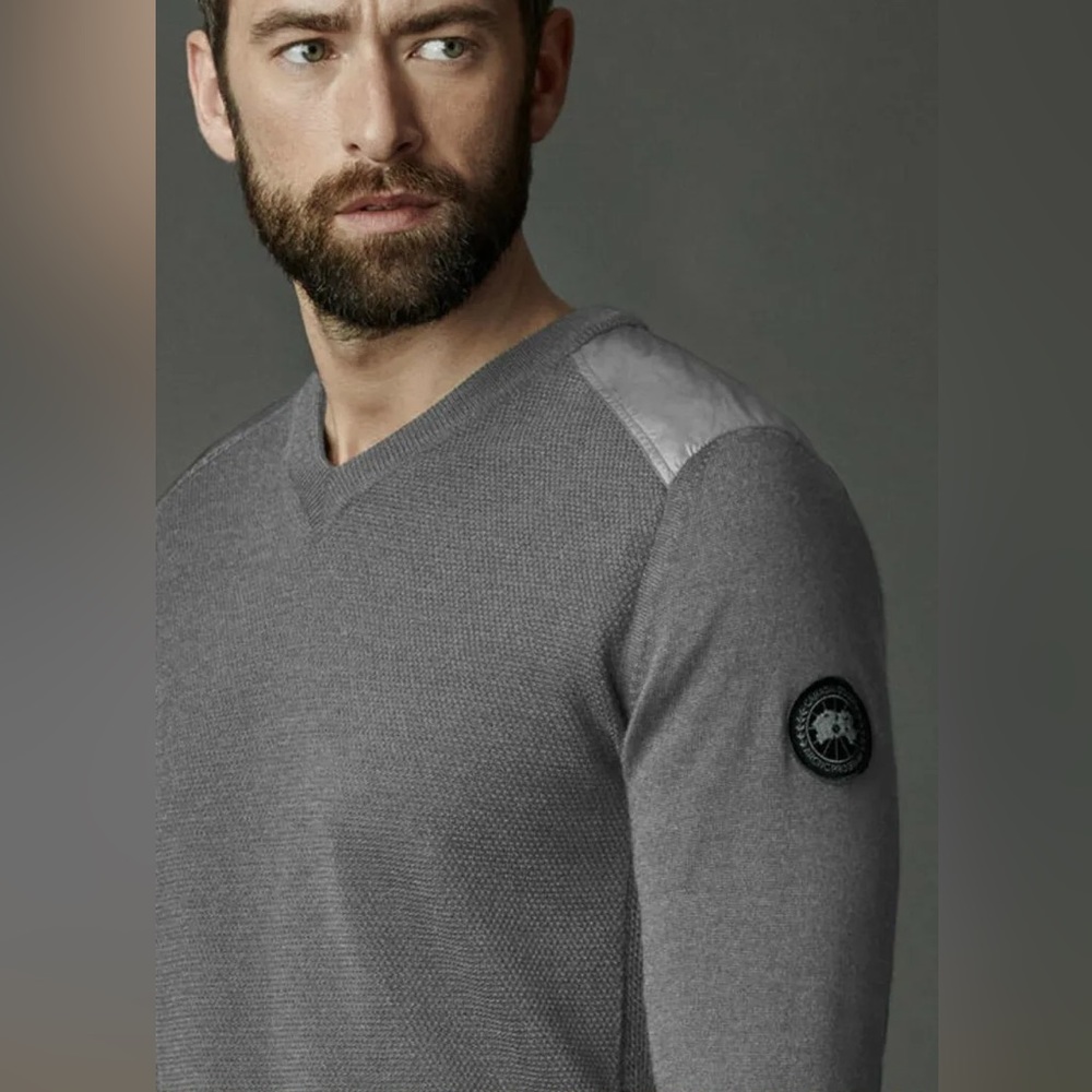 Canada Goose McLeod V-Neck Sweater Pullover Merino Wool Gray